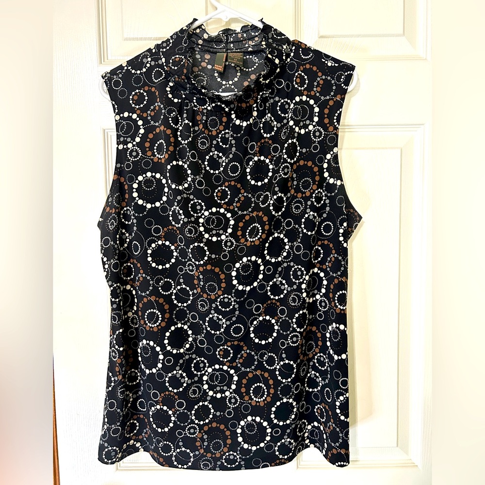Serenade large Mock shell or light top